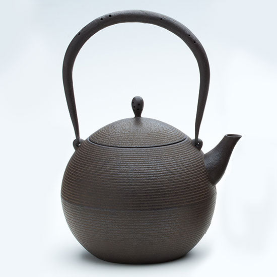 鈴木盛久工房（南部鉄器） – STORIA